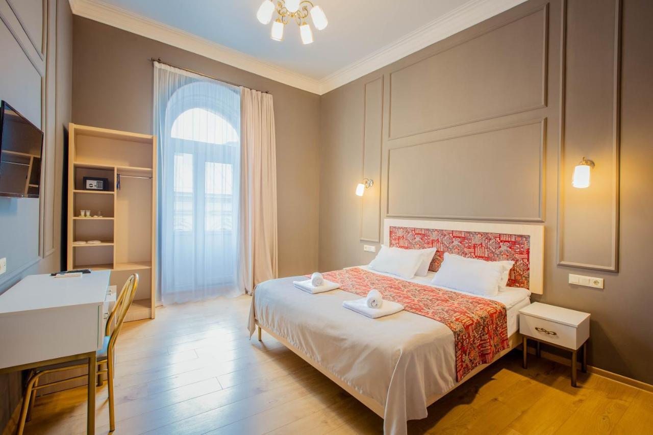 Galaktioni 22 Hotel Tbilisi Exterior photo